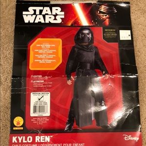 Halloween Kylo Ren costume for boys